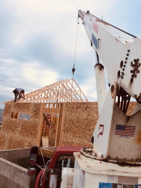 Boom truss installation