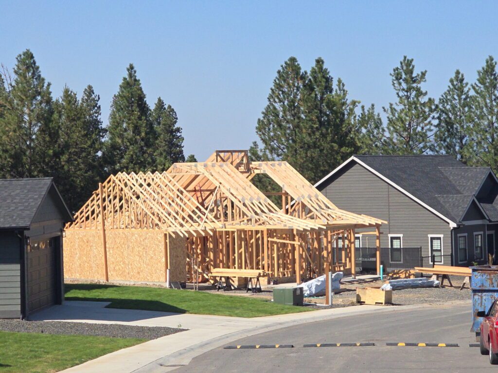 New-construction roof truss